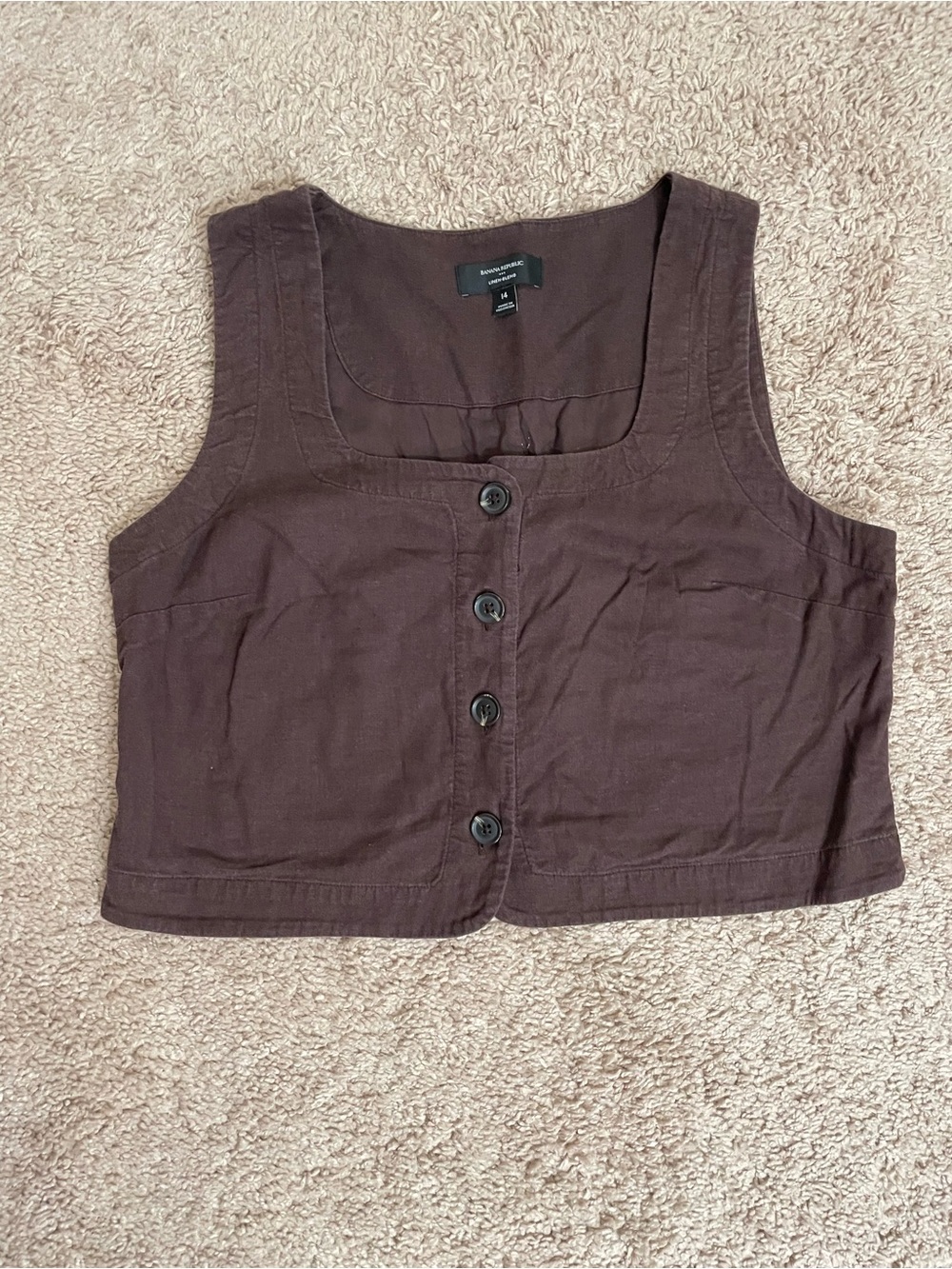 Banana Republic Women’s Cropped Linen Vest